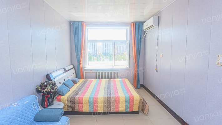 春城家园  精装修 一居室  居安物业  小区环境好-卧室