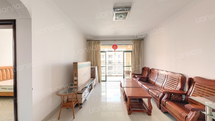 怡景港湾二手房实景图