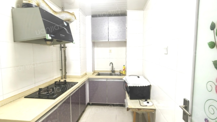 范阳路 火车站 可商用 交通方便 房子个位数价格低-厨房