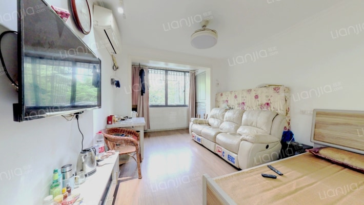 佳木斯路110弄二手房实景图