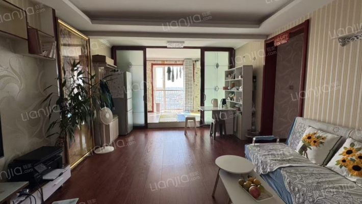 七十年大产权  精装修  拎包入住-客厅