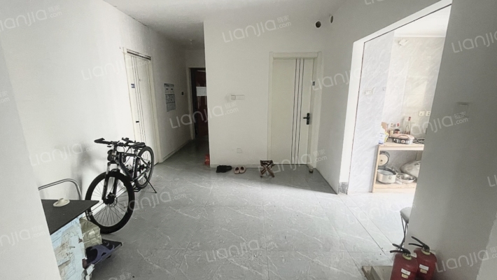 昕月溪商业广场二手房实景图
