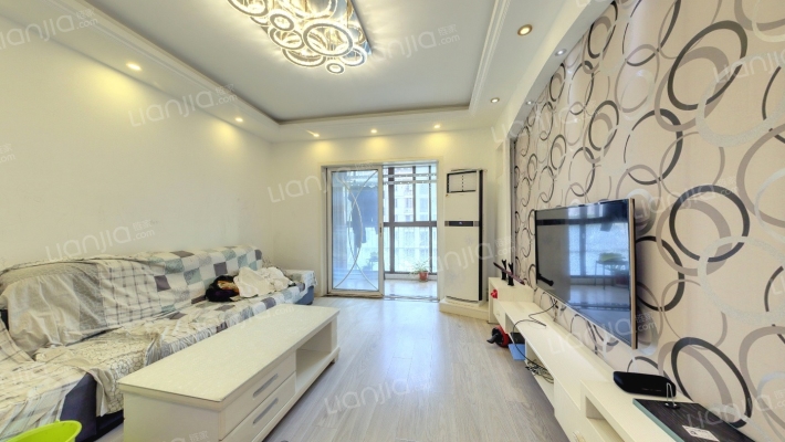 宝驰景秀苑二手房实景图