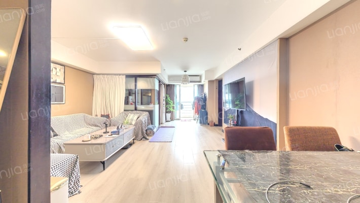 丹枫白露城东1号二手房实景图