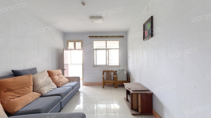 外贸沿溪路基地包装楼二手房实景图