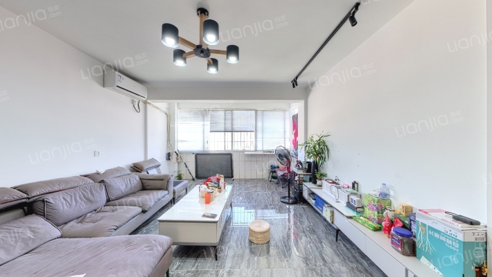 正圆花园二手房实景图