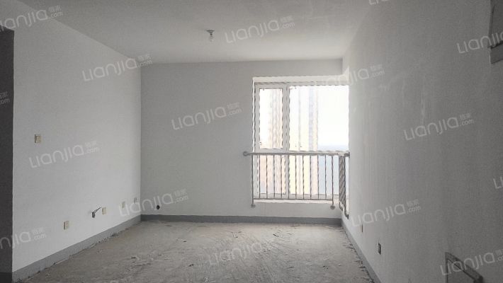 小区位于琉璃河检查站，107国道边，交通方便-客厅