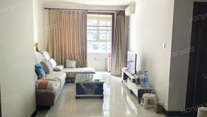 水岸花城，好房源，环境好，交通便利。-客厅