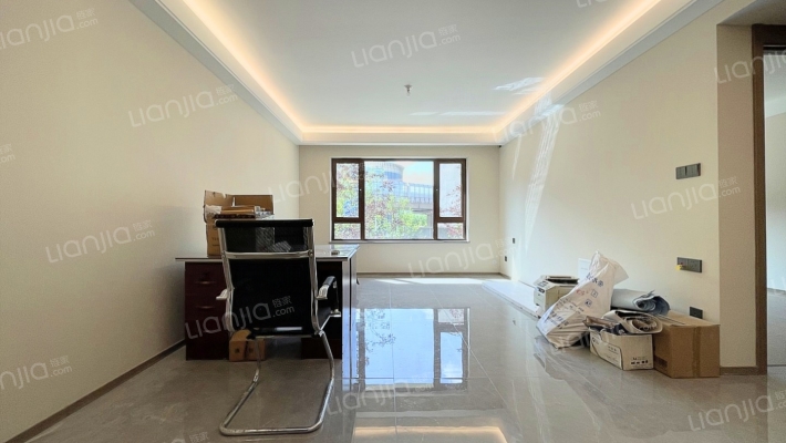 宝宇·铂辰府二手房实景图