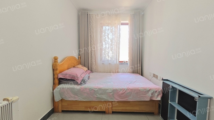 107国道边上  精装修没住过  户型方正 采光充足-卧室B