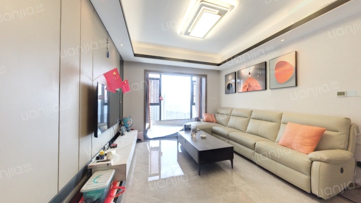 中南云樾二手房实景图