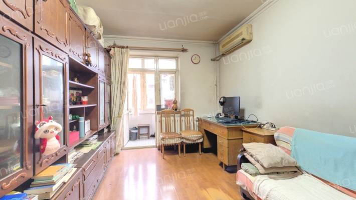 学院南路8号二手房实景图