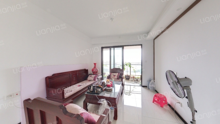 龙光玖誉城睿城二手房实景图