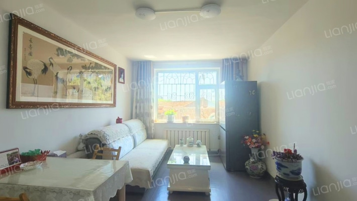 一水住宅楼二手房实景图