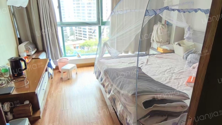 现代公寓二手房实景图