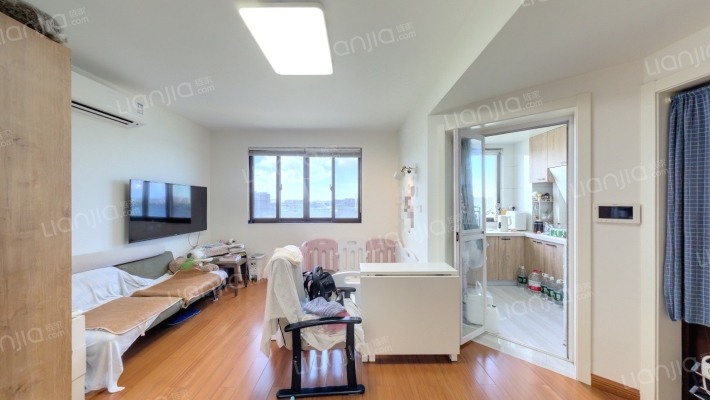 妙虹新苑二手房实景图