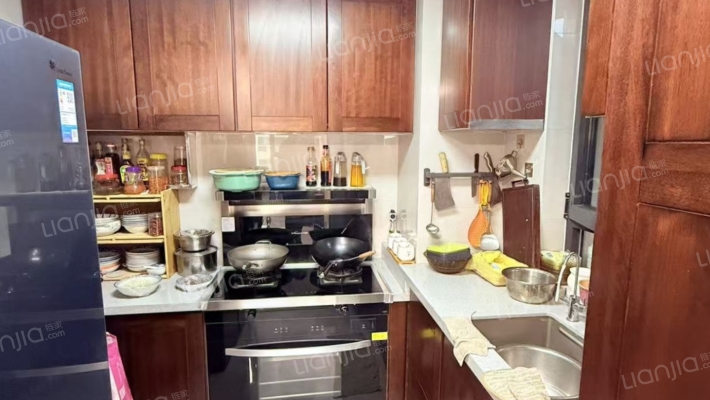 集中供暖 好楼层  三居室 南北通透好户型-厨房