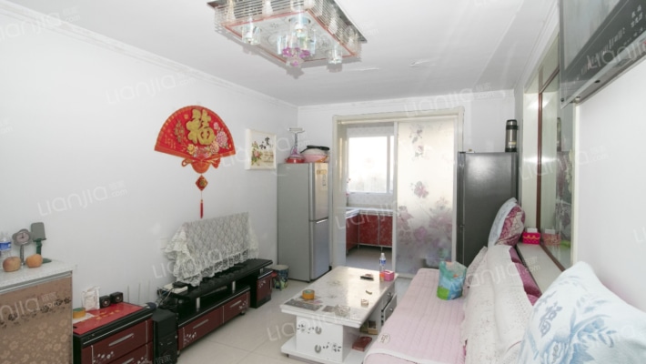 晶水花苑西区二手房实景图