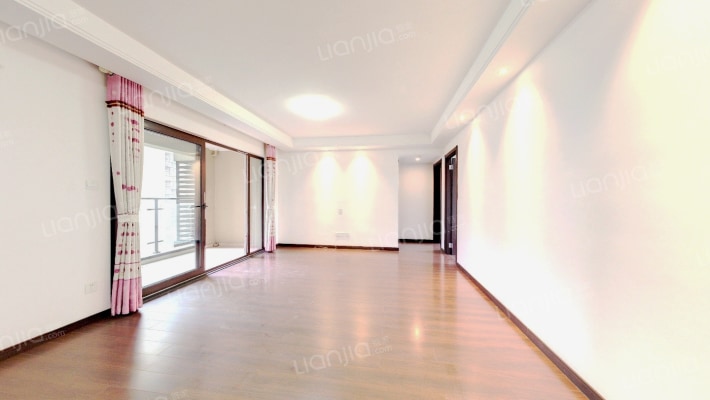 万科城臻园二手房实景图