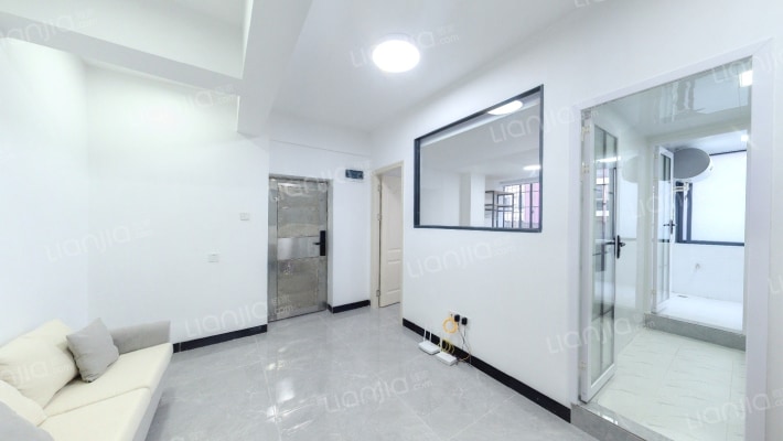 江畔楼二手房实景图