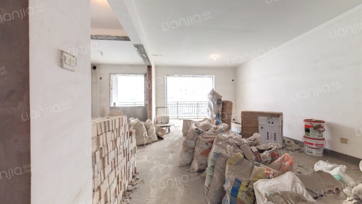 天地时代广场二手房实景图