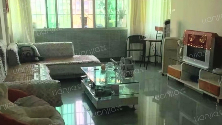 华泰公寓二手房实景图