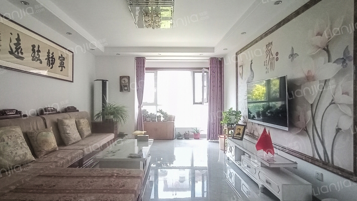 西辛嘉苑二手房实景图