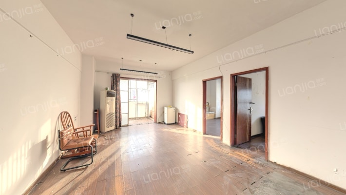 鸿盛大厦二手房实景图