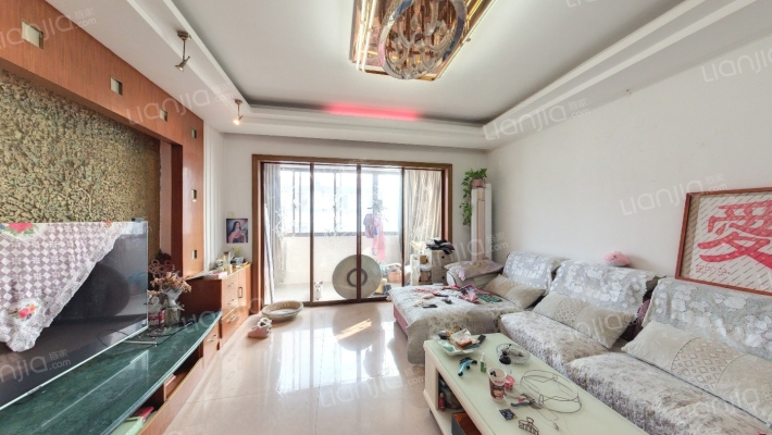 锦隆一村二手房实景图