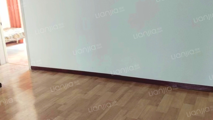 涿州开发区钻石广场南北两居房本满二诚意出售-餐厅