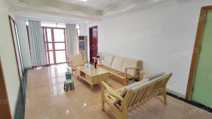 环卫局宿舍二手房实景图