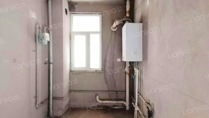 全南向两居室，视野无遮挡，小区环境好，人员素质高-厨房