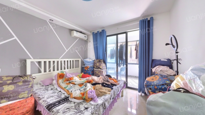 佘北家园紫荆苑二手房实景图