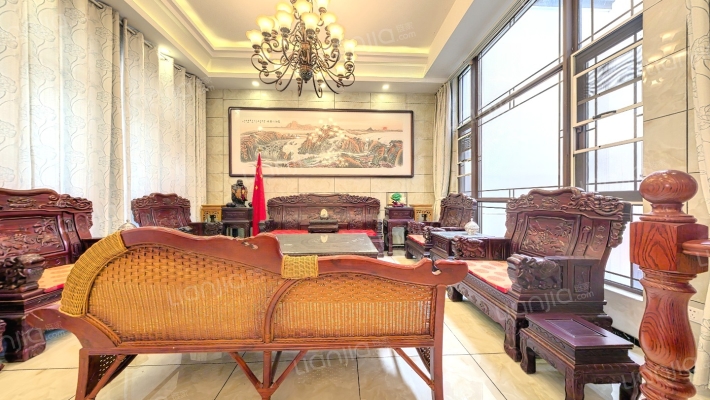 御江南二手房实景图