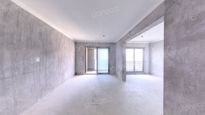 锦霞湾花苑二手房实景图