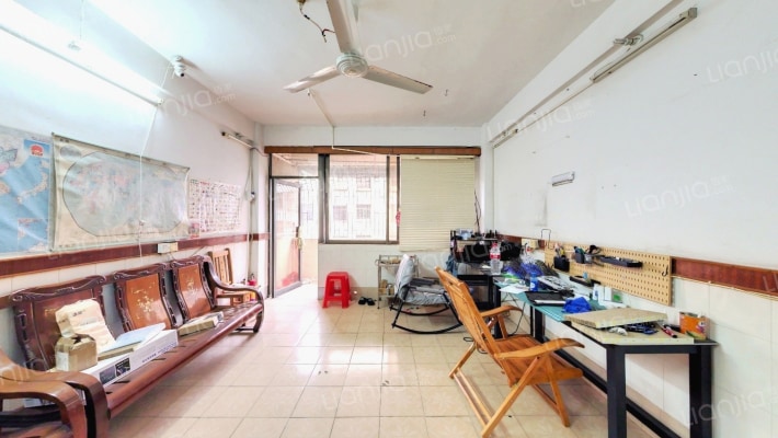 美湾东二区二手房实景图