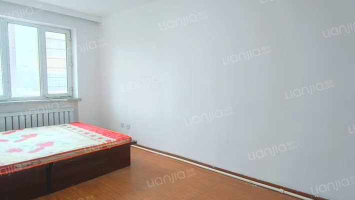 八中生态小区二手房实景图