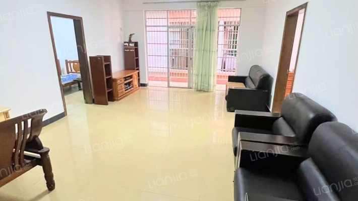 步月公寓二手房实景图