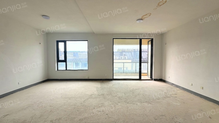 观山悦二手房实景图