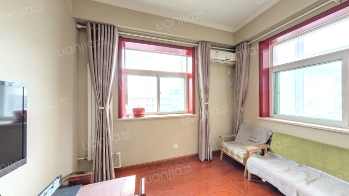 水利厅三号院二手房实景图