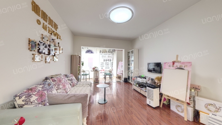 银河丽都二手房实景图