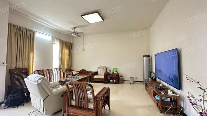 蔚蓝家园二手房实景图