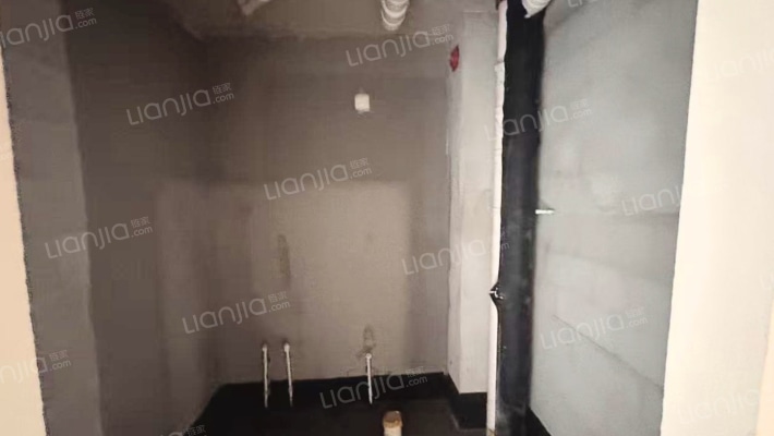 京都颐和城颐景雅苑 3室1厅 南 北-卫生间