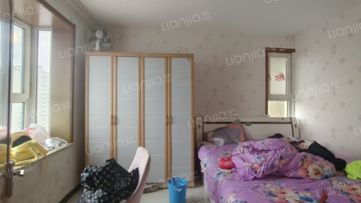 精装修房屋，配套齐全，交通方便，适合通勤-卧室B