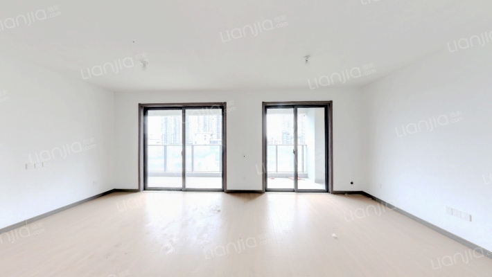 众安未来里二手房实景图