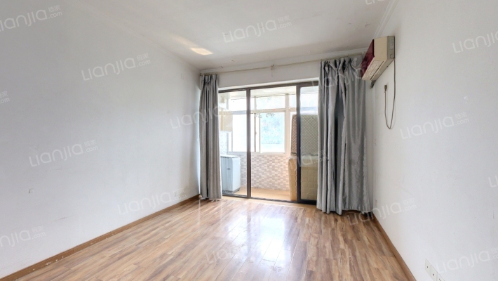 凤凰西街229号二手房实景图