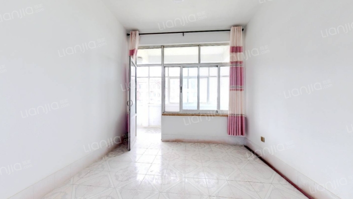 石油公司家属院二手房实景图