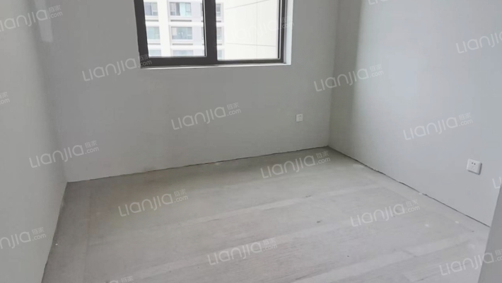 央企现房集中供暖小区环境好户型南北通透-卧室B