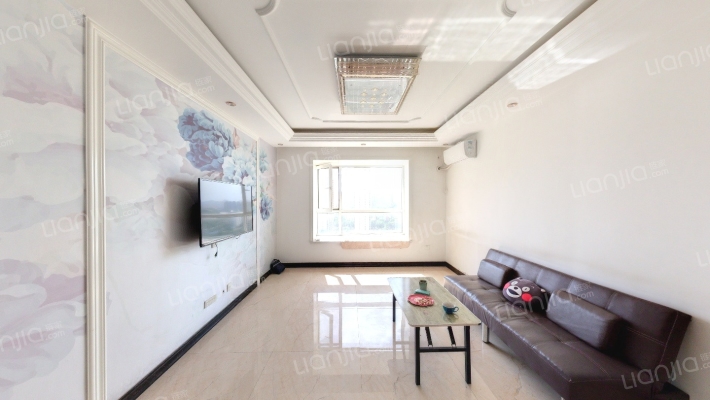 秀川丽苑二手房实景图