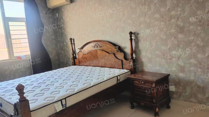 燕赵花园 电梯房 凤凰层 南北通透3居室 精装修-卧室A